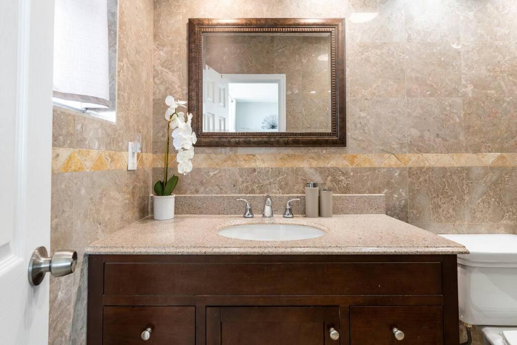 Luxury Stylish Oceanfront 2 Bedroom 2 Bathroom In Hollywood Fl Экстерьер фото