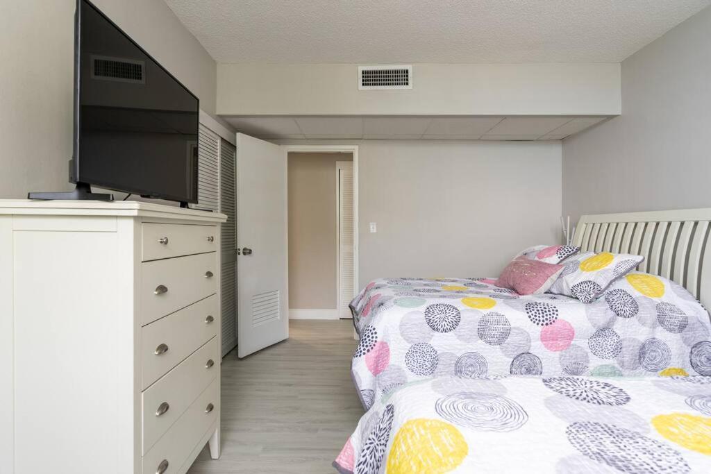 Luxury Stylish Oceanfront 2 Bedroom 2 Bathroom In Hollywood Fl Экстерьер фото